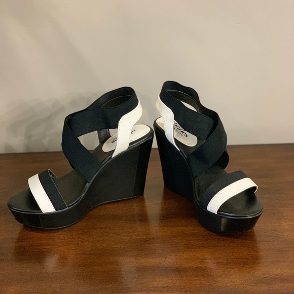 CHARLES by Charles David - Black & White Wedge Sandals - Picture 5 of 10